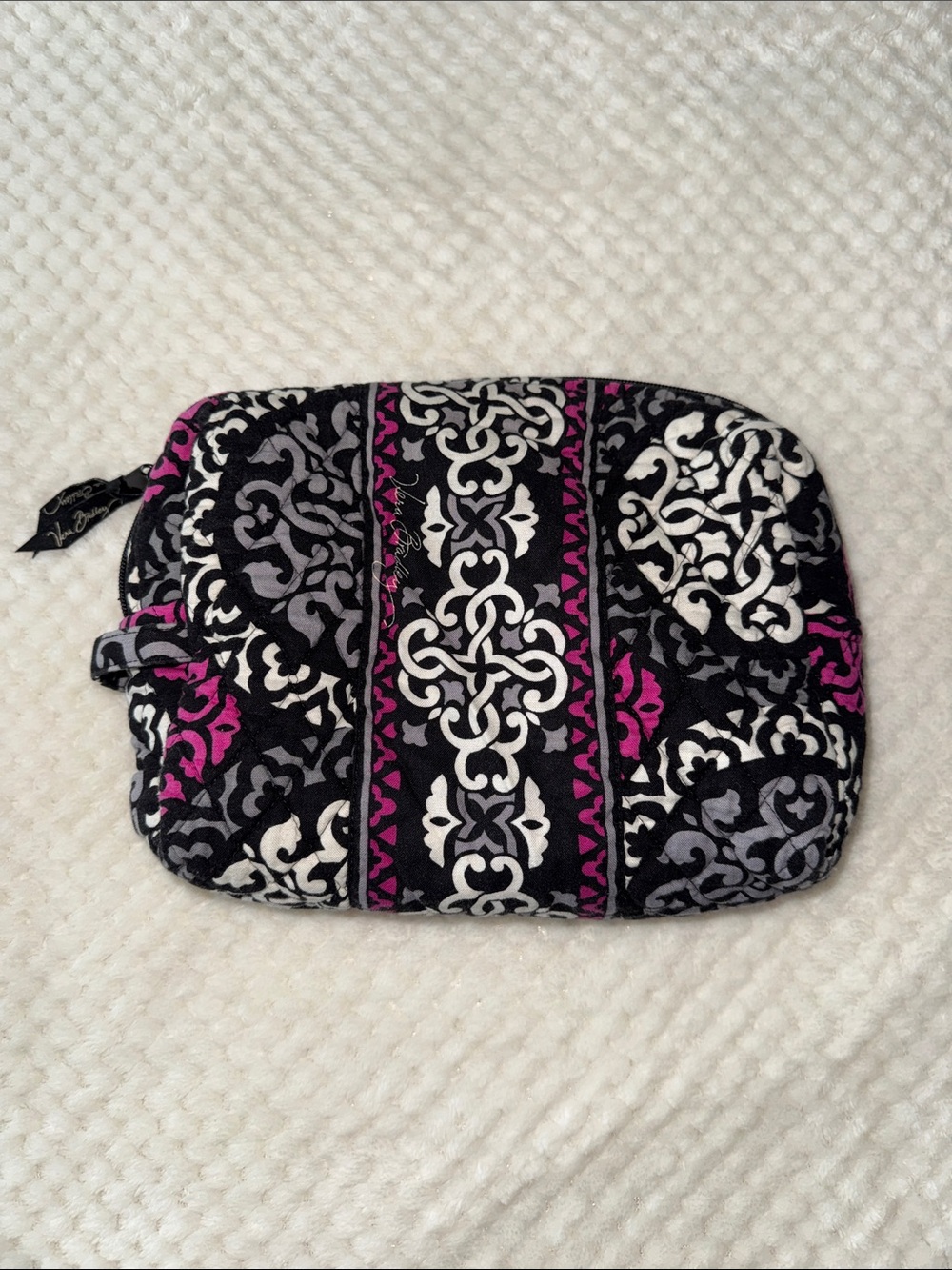 ✨ Vera Bradley Quilted Cosmetic / Travel Pouch ✨